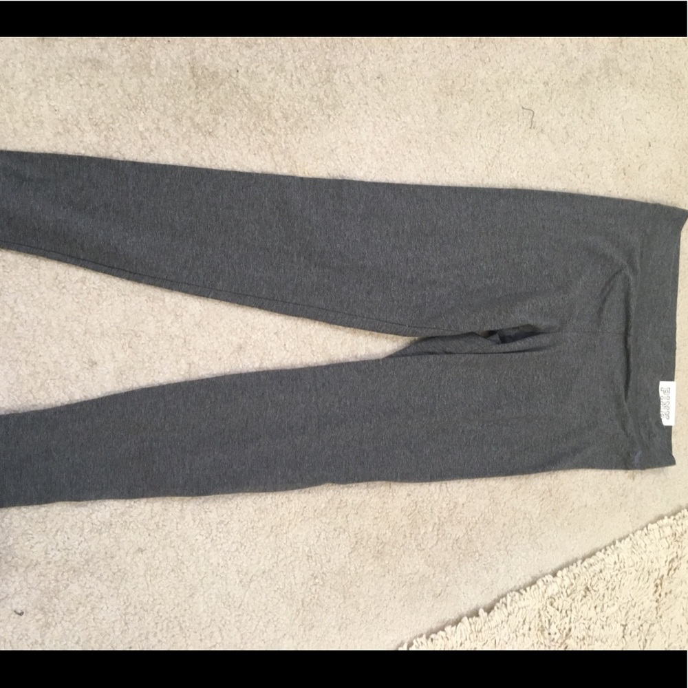 Grey long leggings